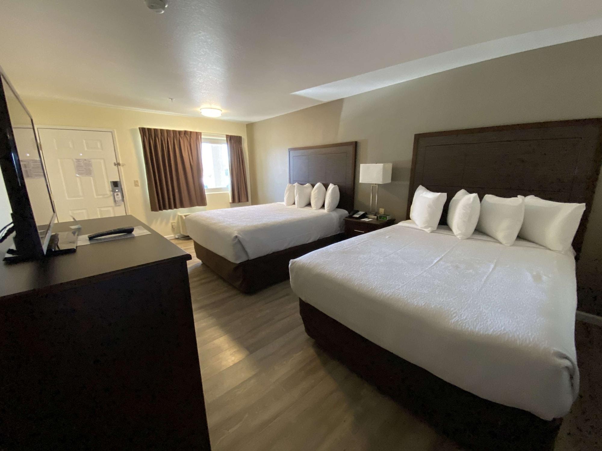Surestay Hotel By Best Western Уилямс Екстериор снимка