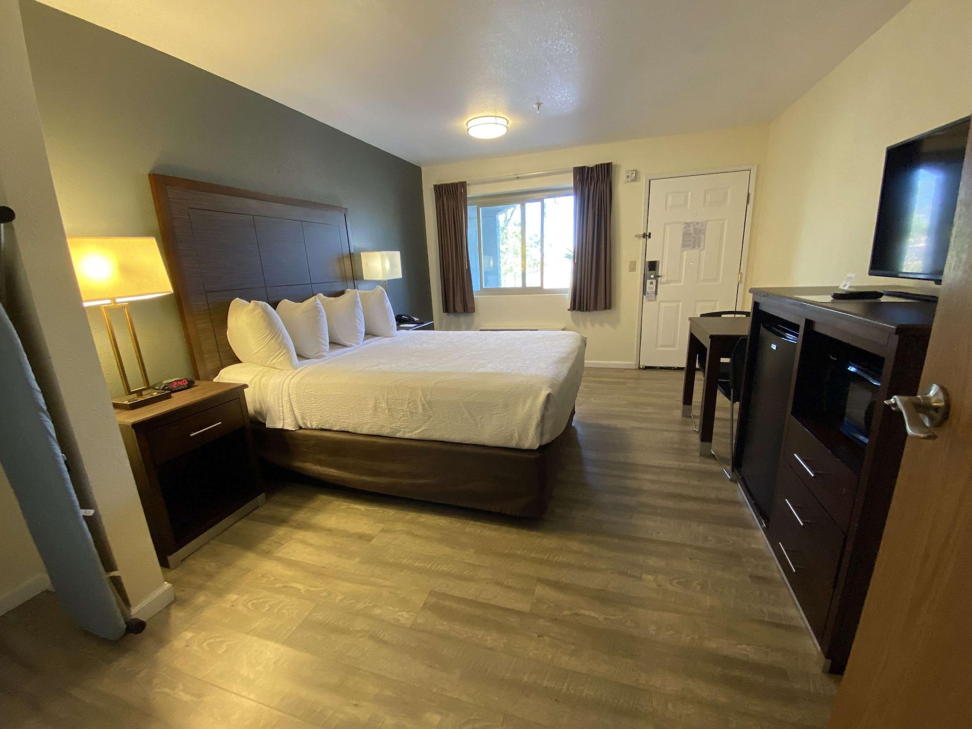 Surestay Hotel By Best Western Уилямс Екстериор снимка