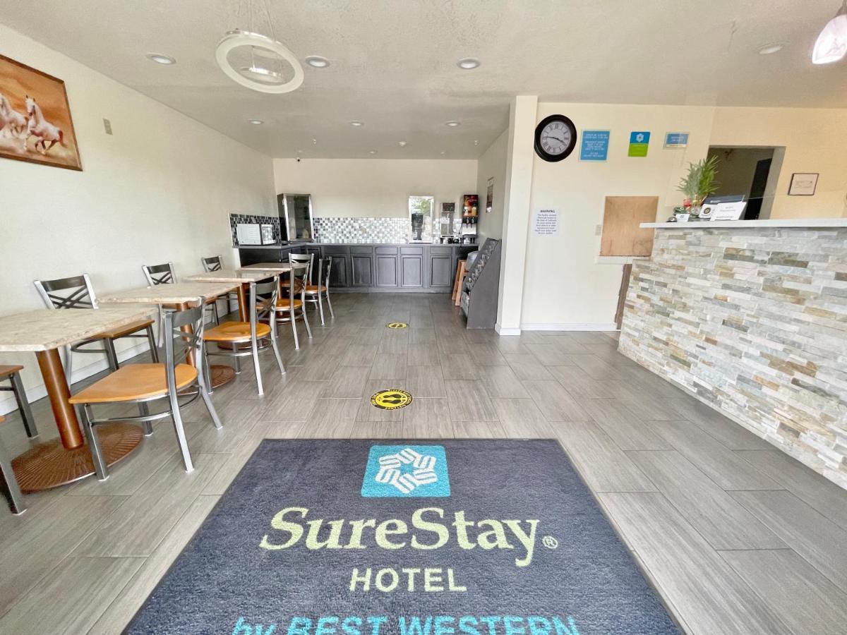Surestay Hotel By Best Western Уилямс Екстериор снимка