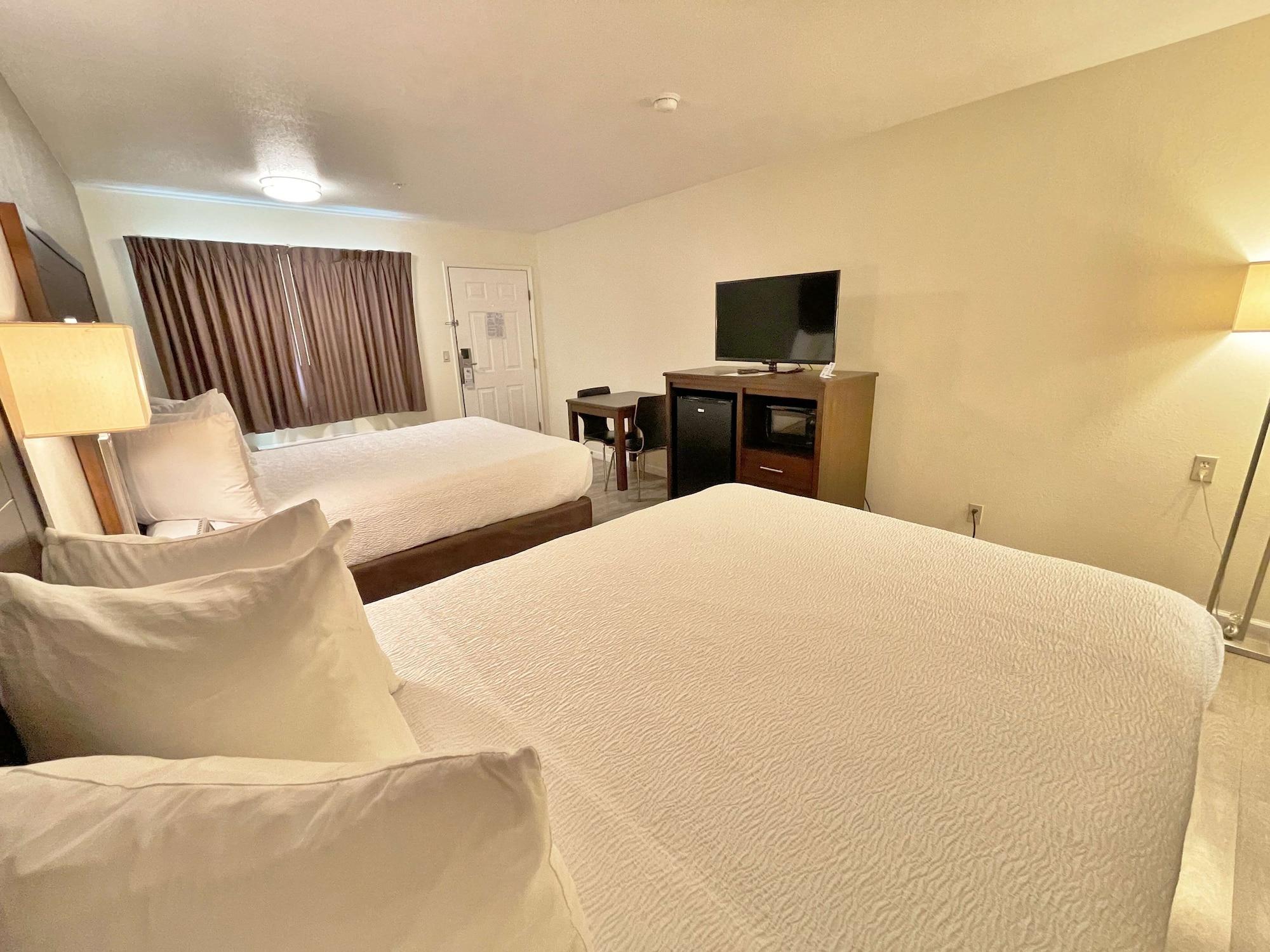Surestay Hotel By Best Western Уилямс Екстериор снимка